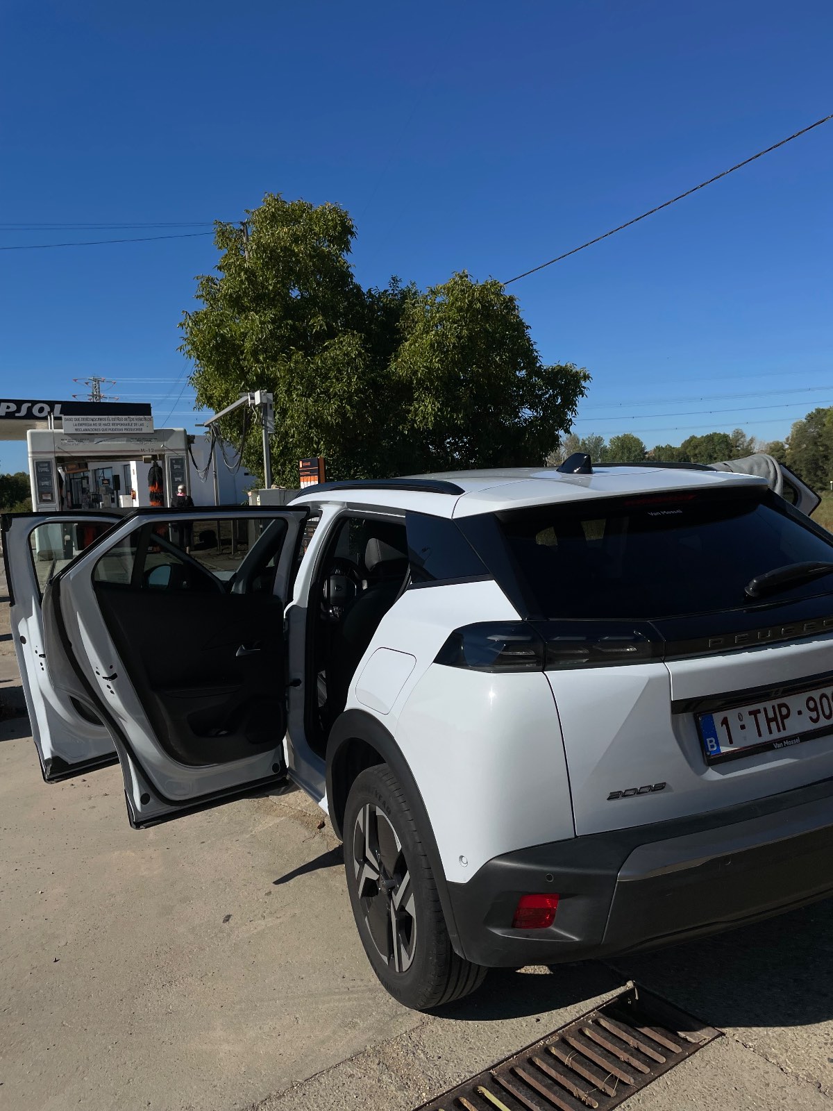 Peugeot 2008 Allure 1.2 Turbo 11