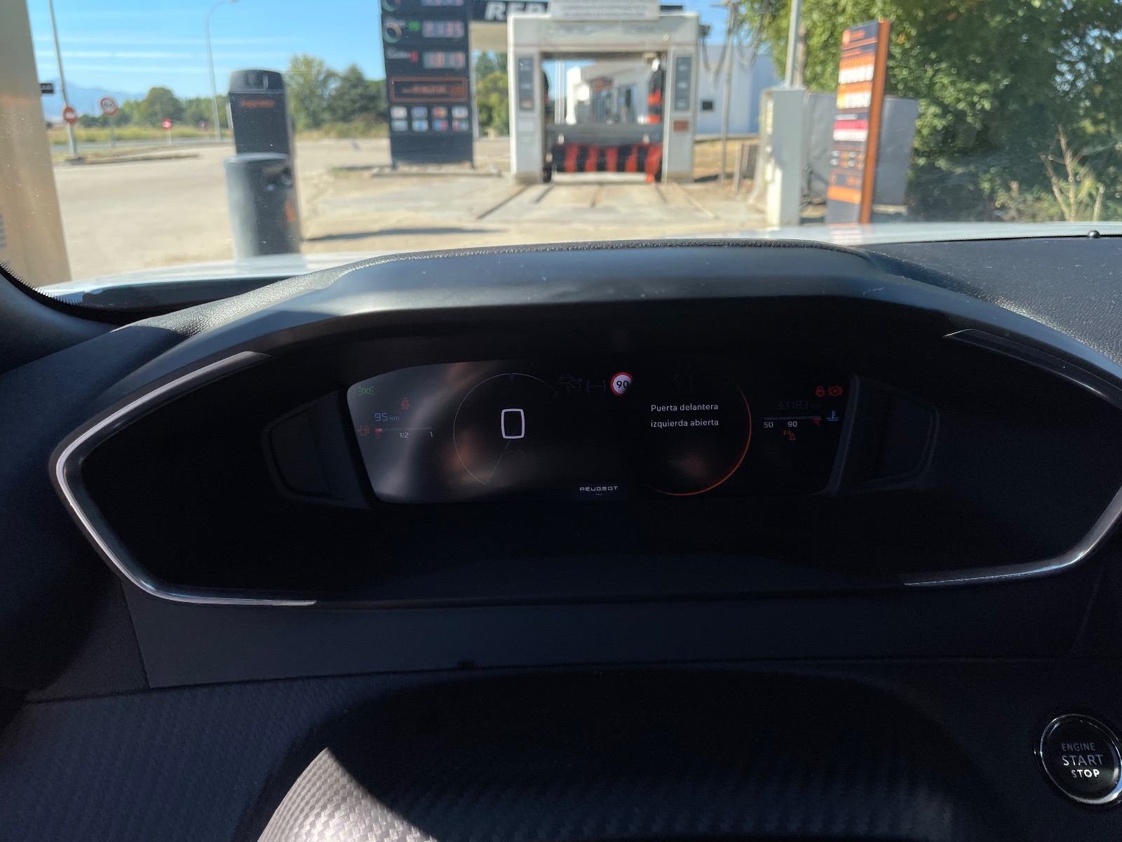 Peugeot 2008 Allure 1.2 Turbo 5