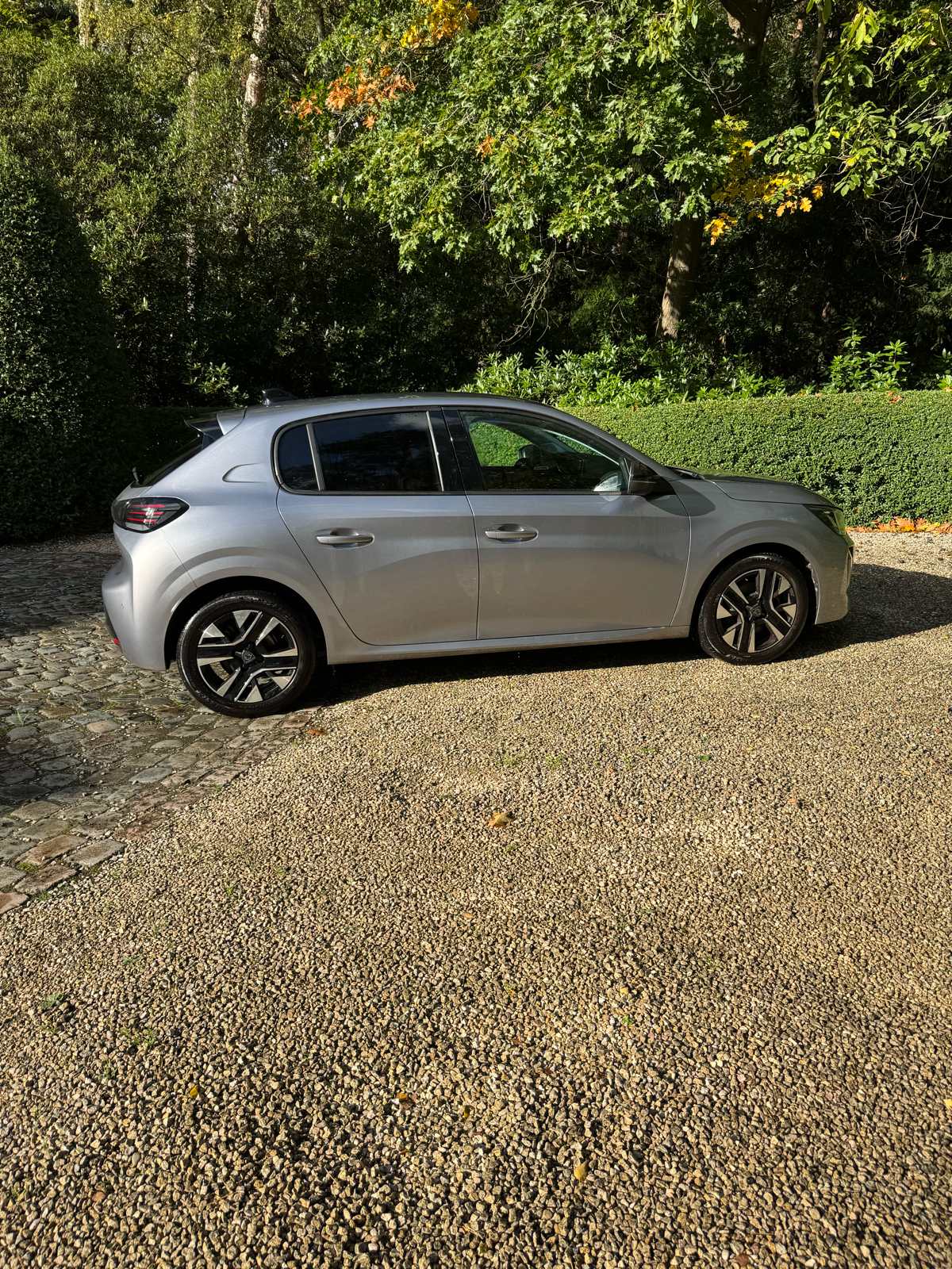 peugeot 208 2