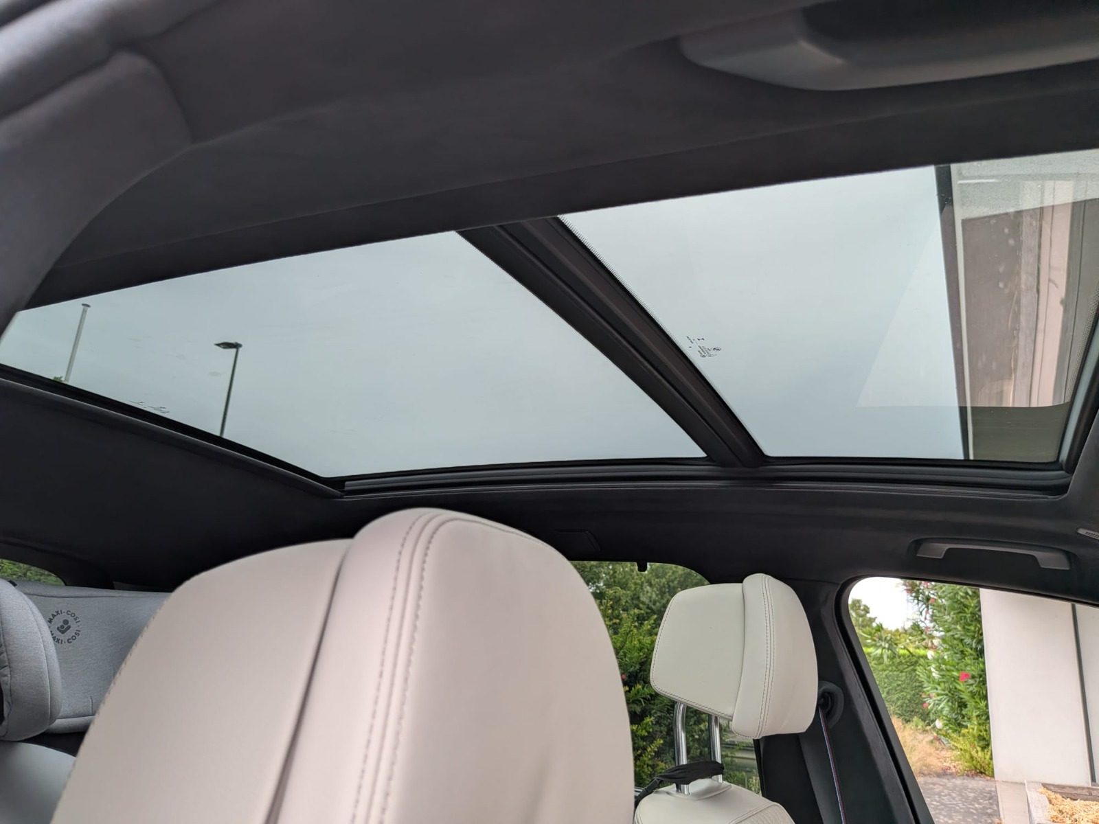 BMW X5 xDrive50e M Sport Pro 12