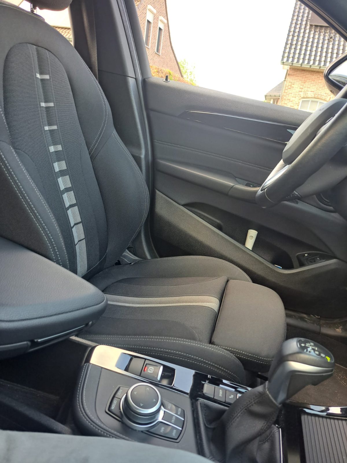 BMW X2 20