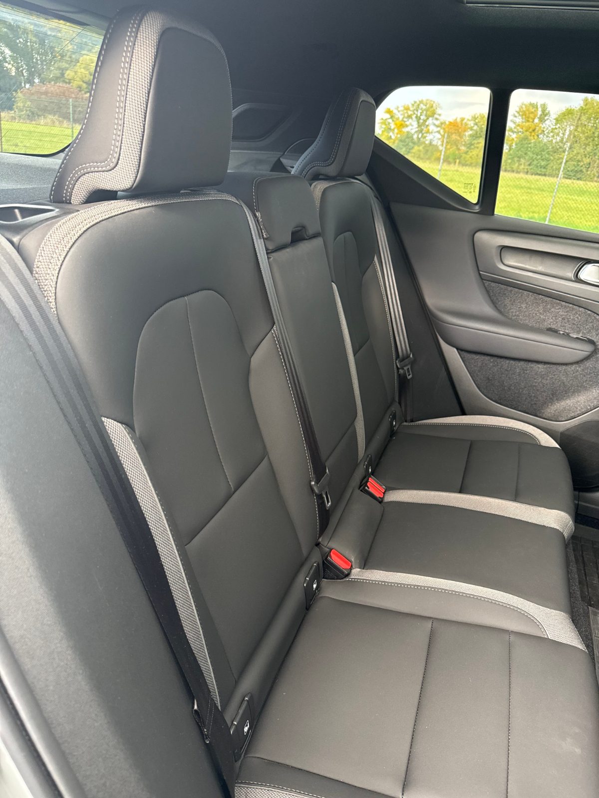 Volvo EX40 5