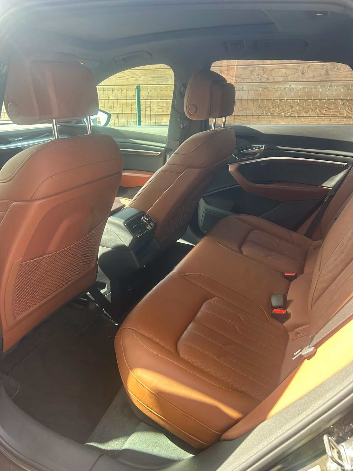 Audi Q8 e-tron 106 kWh 55 Quattro S Line 6